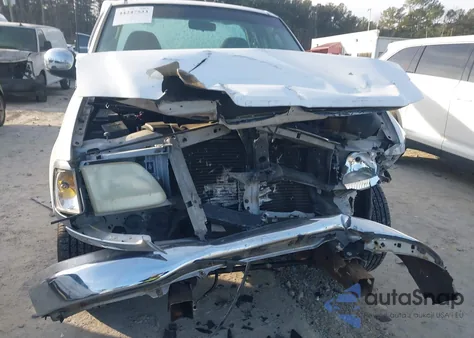 2002 Ford F-150 Xl/Xlt z USA, uszkodzony, nr VIN 1FTRF17W52NB62220